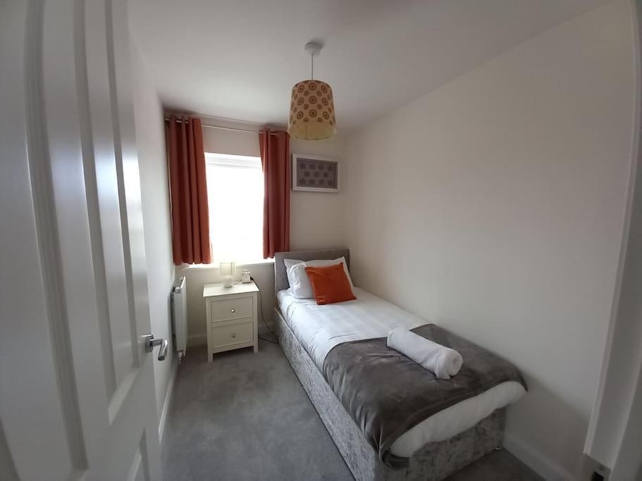 Cozy 3 Bed Sasha House In Beeston Nottingham Villa Dış mekan fotoğraf